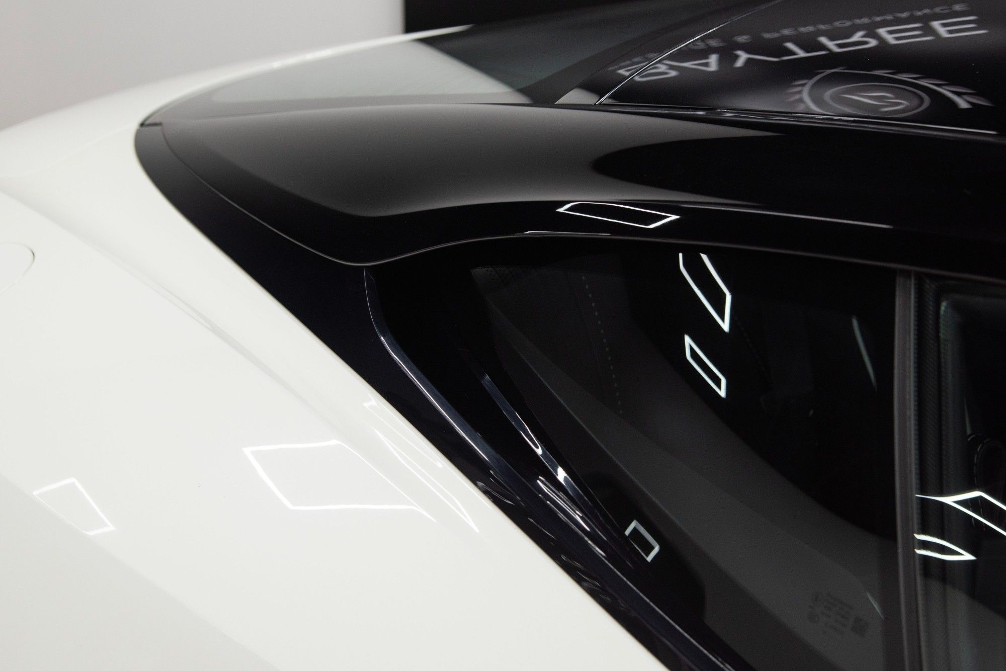 USED 2018 ASTON MARTIN DB11 5.2 V12 Coupe 