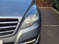 USED 2011 11 MERCEDES-BENZ R CLASS 3.0 R350L CDI MPV 5dr Diesel G-Tronic+ 4WD Euro 5 (7 seats) (265 ps) REAR DVD | 12 SERVICE | CAMERA