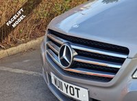 USED 2011 11 MERCEDES-BENZ R CLASS 3.0 R350L CDI MPV 5dr Diesel G-Tronic+ 4WD Euro 5 (7 seats) (265 ps) REAR DVD | 12 SERVICE | CAMERA
