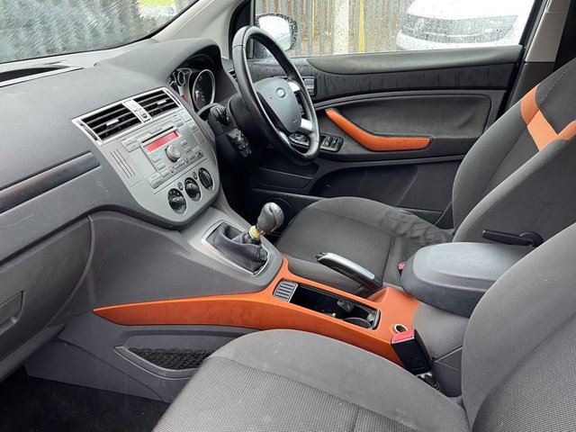 View our FORD KUGA