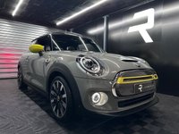USED 2020 70 MINI Electric Hatch Cooper SE 32.6kWh Level 3 Hatchback 3dr Electric Auto (184 ps) LEVEL 3 | Park Assist | Nav