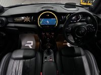 USED 2020 70 MINI Electric Hatch Cooper SE 32.6kWh Level 3 Hatchback 3dr Electric Auto (184 ps) LEVEL 3 | Park Assist | Nav