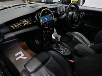 USED 2020 70 MINI Electric Hatch Cooper SE 32.6kWh Level 3 Hatchback 3dr Electric Auto (184 ps) LEVEL 3 | Park Assist | Nav