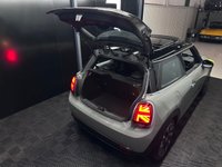 USED 2020 70 MINI Electric Hatch Cooper SE 32.6kWh Level 3 Hatchback 3dr Electric Auto (184 ps) LEVEL 3 | Park Assist | Nav