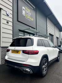 USED 2021 71 MERCEDES-BENZ GLB 1.3 GLB200 AMG Line SUV 5dr Petrol 7G-DCT Euro 6 (s/s) (163 ps) 