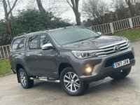 USED 2017 17 TOYOTA HI-LUX 2.4 D-4D Invincible Pickup Double Cab 4dr Diesel Manual 4WD Euro 6 (TSS, 3.5t) (150 ps) ** NO VAT * *  SAT NAV **  TOWBAR
