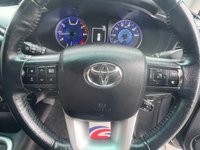 USED 2017 17 TOYOTA HI-LUX 2.4 D-4D Invincible Pickup Double Cab 4dr Diesel Manual 4WD Euro 6 (TSS, 3.5t) (150 ps) ** NO VAT * *  SAT NAV **  TOWBAR