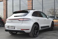 USED 2020 70 PORSCHE MACAN 2.0T SUV 5dr Petrol PDK 4WD Euro 6 (s/s) (245 ps) PAN ROOF / CRAYON / BOSE / 21"