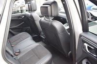 USED 2020 70 PORSCHE MACAN 2.0T SUV 5dr Petrol PDK 4WD Euro 6 (s/s) (245 ps) PAN ROOF / CRAYON / BOSE / 21"