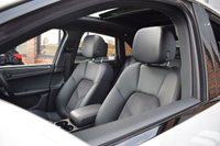 USED 2020 70 PORSCHE MACAN 2.0T SUV 5dr Petrol PDK 4WD Euro 6 (s/s) (245 ps) PAN ROOF / CRAYON / BOSE / 21"