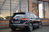 USED 2019 19 VOLKSWAGEN TIGUAN 2.0 TDI R-Line Tech SUV 5dr Diesel DSG 4Motion Euro 6 (s/s) (150 ps) FULL LEATHER / PAN ROOF / FSH