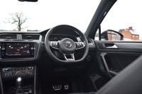 USED 2019 19 VOLKSWAGEN TIGUAN 2.0 TDI R-Line Tech SUV 5dr Diesel DSG 4Motion Euro 6 (s/s) (150 ps) FULL LEATHER / PAN ROOF / FSH