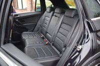 USED 2019 19 VOLKSWAGEN TIGUAN 2.0 TDI R-Line Tech SUV 5dr Diesel DSG 4Motion Euro 6 (s/s) (150 ps) FULL LEATHER / PAN ROOF / FSH