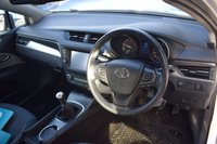 USED 2016 16 TOYOTA AVENSIS 2.0 D-4D Business Edition Touring Sports 5dr Diesel Manual Euro 6 (s/s) (143 ps) 6 MONTHS RAC PLATINUM WARRANTY