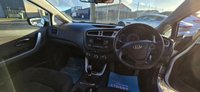USED 2015 15 KIA PROCEED 1.4 VR7 Hatchback 3dr Petrol Manual Euro 5 (98 bhp) 