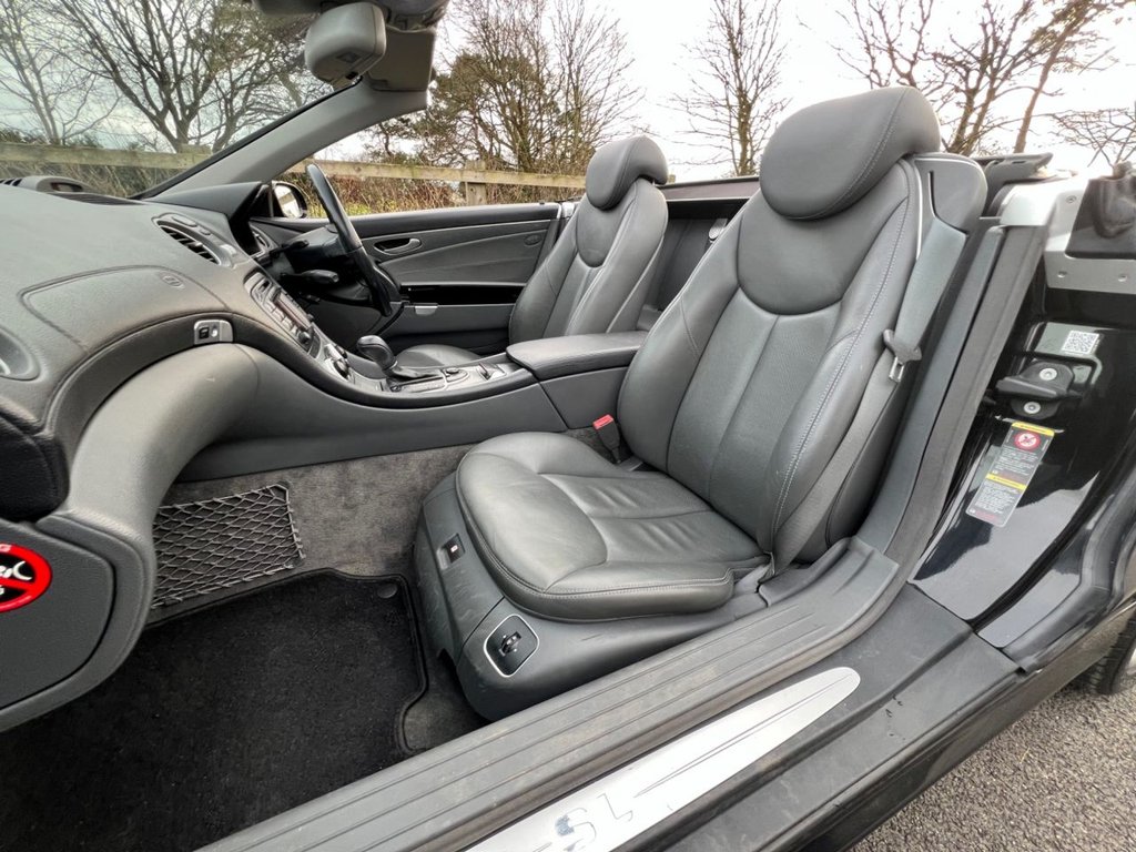 USED 2003 V MERCEDES-BENZ SL 500 5.0 V8 // Convertible // Auto (300 g/km, 306 bhp) // px swap 