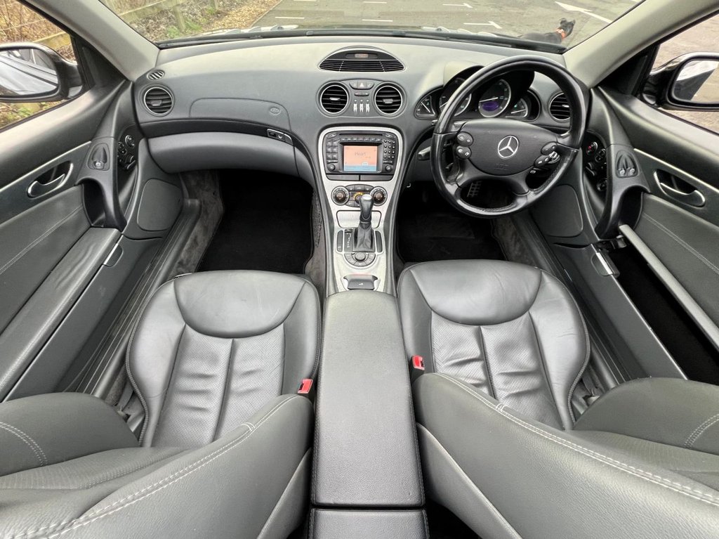 USED 2003 V MERCEDES-BENZ SL 500 5.0 V8 // Convertible // Auto (300 g/km, 306 bhp) // px swap 