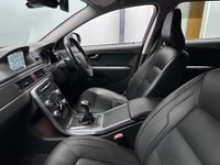USED 2015 15 VOLVO V70 2.0 D4 SE Nav Estate 5dr Diesel Manual Euro 6 (s/s) (181 ps) Winter Pack | Rear Sensors