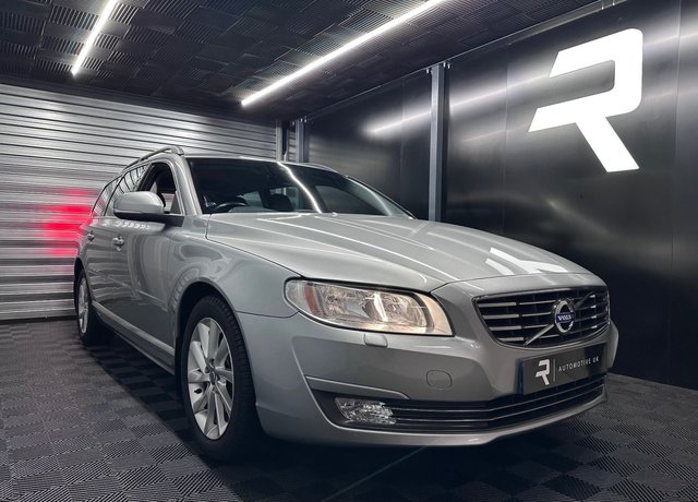 2015 15 Volvo V70 2.0 D4 SE Nav Estate 5dr Diesel Manual Euro 6 (s/s) (181 ps)