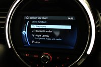 USED 2020 70 MINI HATCH 2.0 COOPER S CLASSIC COMFORT PLUS / NAVIGATION PACKS CAM