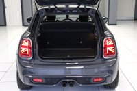 USED 2020 70 MINI HATCH 2.0 COOPER S CLASSIC COMFORT PLUS / NAVIGATION PACKS CAM