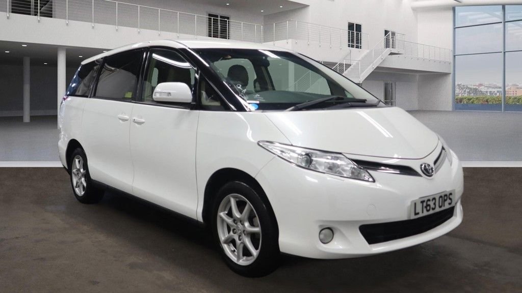 2013 Toyota Estima 2.4 Hybrid £11,495