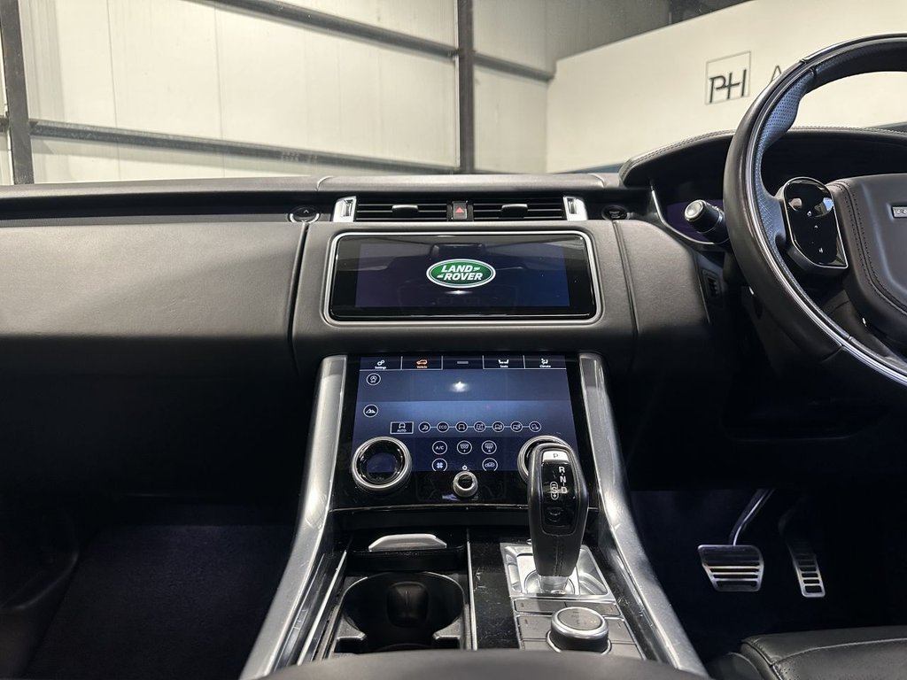 USED 2018 68 LAND ROVER RANGE ROVER SPORT 3.0 SD V6 Autobiography Dynamic SUV 5dr Diesel Auto 4WD Euro 6 (s/s) (306 ps) SLIDING ROOF|1 YEAR WARRANTY