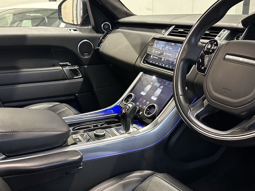 USED 2018 68 LAND ROVER RANGE ROVER SPORT 3.0 SD V6 Autobiography Dynamic SUV 5dr Diesel Auto 4WD Euro 6 (s/s) (306 ps) SLIDING ROOF|1 YEAR WARRANTY