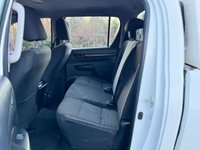 USED 2020 70 TOYOTA HI-LUX 2.4 D-4D Active Pickup Double Cab 4dr Diesel Manual 4WD Euro 6 (s/s) (150 ps) 