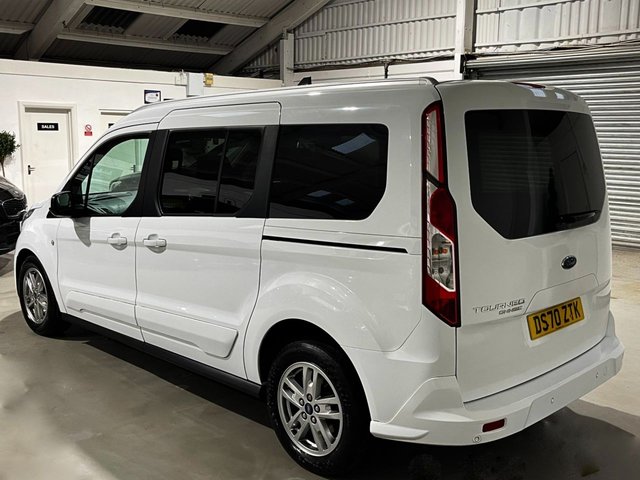 View our FORD GRAND TOURNEO CONNECT