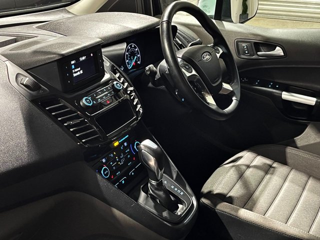 View our FORD GRAND TOURNEO CONNECT