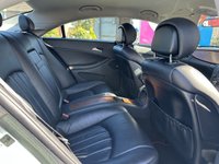 USED 2010 60 MERCEDES-BENZ CLS CLASS 3.0 CLS350 CDI Coupe 4dr Diesel 7G-Tronic (200 g/km, 221 bhp) 