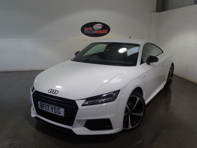 2017 17 Audi TT 2.0 TDI ultra Black Edition Coupe 3dr Diesel Manual Euro 6 (s/s) (184 ps)