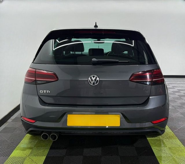 2017 VOLKSWAGEN GOLF - Photo 5