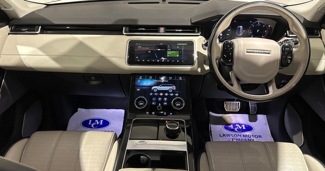 View our LAND ROVER RANGE ROVER VELAR