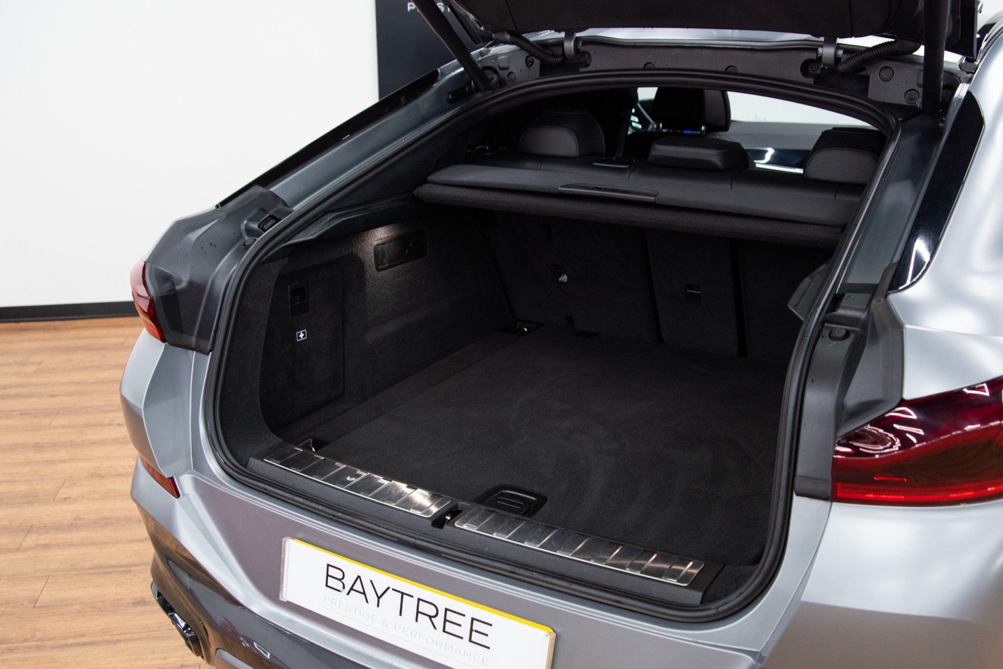USED 2023 BMW X6 3.0 30d MHT M Sport SUV Hybrid 