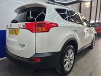 USED 2013 63 TOYOTA RAV4 2.2 D-4D Invincible SUV 5dr Diesel Manual 4WD Euro 5 (150 ps) Reversing Camera, FSH, Cruise Control, DAB Radio