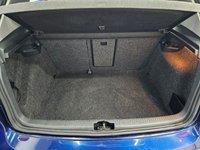 USED 2011 61 VOLKSWAGEN GOLF 1.6 TDI Match Hatchback 5dr Diesel Manual Euro 5 (105 ps) Front And Rear Parking Sensors, Bluetooth, DAB Radio