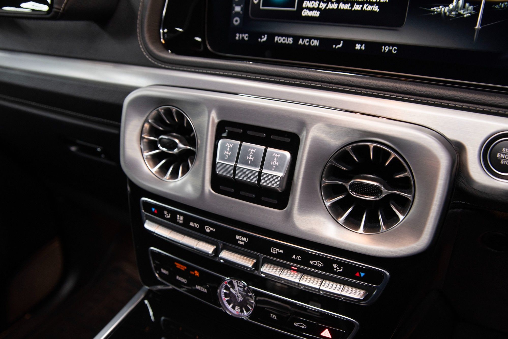 USED 2023 73 MERCEDES-BENZ G-CLASS 4.0 G63 V8 BiTurbo AMG 