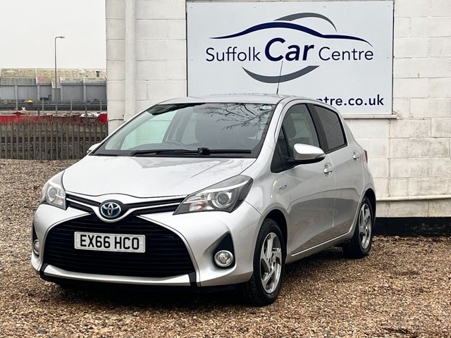 2016 66 Toyota Yaris 1.5 VVT-h Icon Hatchback 5dr Petrol Hybrid E-CVT Euro 6 (101 ps)