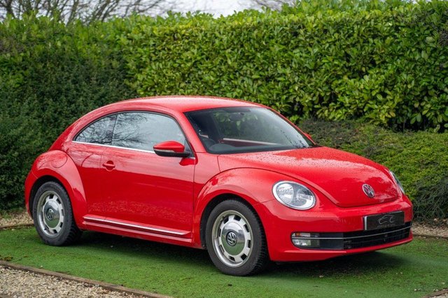 2015 BEETLE 1.6 TDI BLUEMOTION TECH DESIGN HATCHBACK 3DR DIESEL MANUAL EURO 5 S... photo