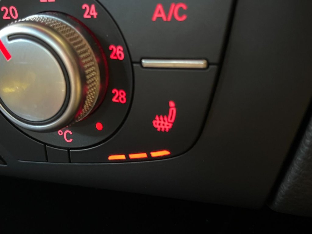 USED 2014 14 AUDI A6 AVANT 2.0 TDI Black Edition Estate 5dr Diesel Multitronic Euro 5 (s/s) (177 ps) 