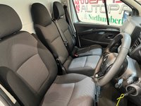 USED 2022 22 RENAULT TRAFIC 2.0 dCi Blue 30 Business+ Panel Van 5dr Diesel Manual LWB Euro 6 (s/s) (130 ps) NO VAT, Two keys, Sat Nav, 3 seats