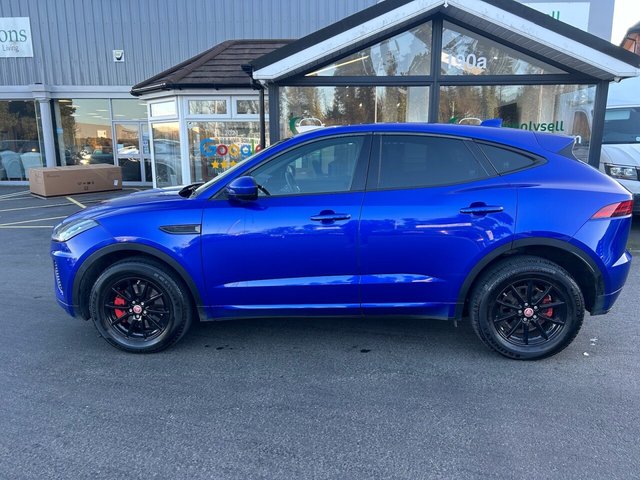 2019 JAGUAR E-PACE - Photo 4