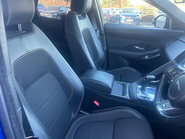 2019 JAGUAR E-PACE - Photo 10