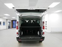 USED 2023 23 RENAULT TRAFIC 30 2.0 DCI 170 BHP LL LONG SPORT EDC AUTO 9 SEATER 1 OWNER | SAT NAV | AUTOMATIC | 9 SEATER