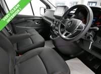 USED 2023 23 RENAULT TRAFIC 30 2.0 DCI 170 BHP LL LONG SPORT EDC AUTO 9 SEATER 1 OWNER | SAT NAV | AUTOMATIC | 9 SEATER