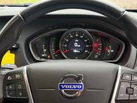 USED 2015 15 VOLVO V40 1.6 D2 SE Nav Hatchback 5dr Diesel Manual Euro 5 (s/s) (115 ps) 