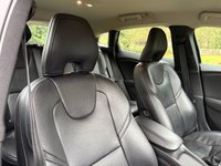 USED 2015 15 VOLVO V40 1.6 D2 SE Nav Hatchback 5dr Diesel Manual Euro 5 (s/s) (115 ps) 