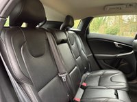USED 2015 15 VOLVO V40 1.6 D2 SE Nav Hatchback 5dr Diesel Manual Euro 5 (s/s) (115 ps) 